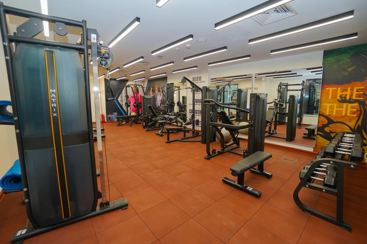 The Grand Lux Hotel Doha Ngoại thất bức ảnh The gym at the hotel