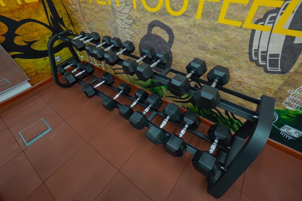The Grand Lux Hotel Doha Ngoại thất bức ảnh Dumbbell rack